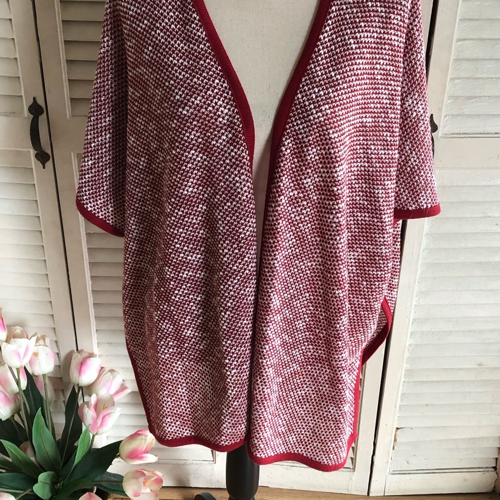 Umgee Red & White Square Open Front Knit Cardigan - image 3